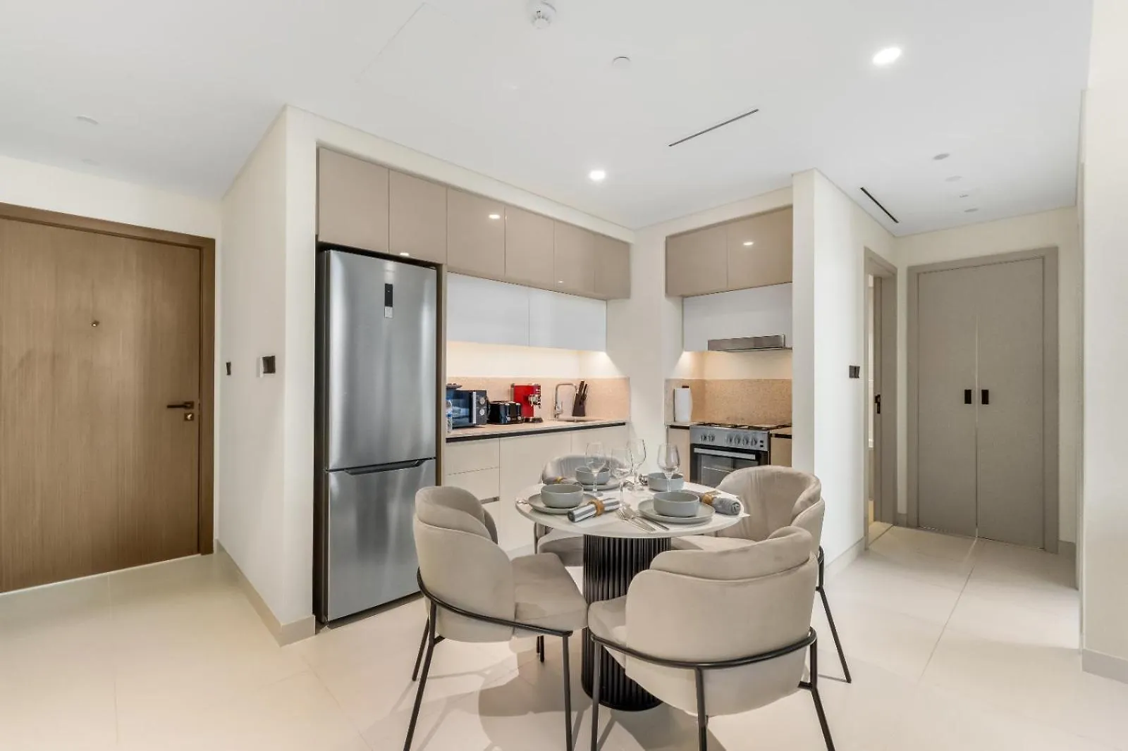 Beachfront Bliss In Marina Vista New & Cozy Dubaï 0*,  Émirats arabes unis